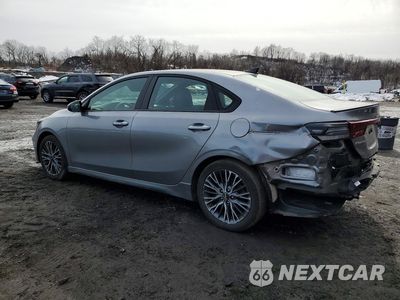 Drugie zdjęcie samochodu z przodu: 2023 KIA FORTE GT-LINE VIN:3KPF54AD2PE637543 - miniatura