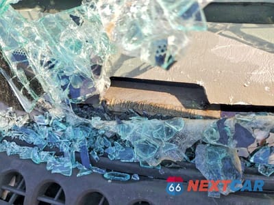 Zdjęcie 12 z 12 samochodu: 2003 FORD F250 SUPER DUTY VIN:1FTNF20L33EB28170 - miniatura