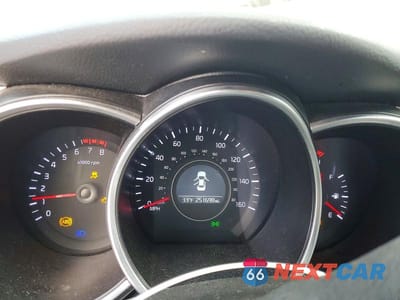 Zdjęcie 9 z 12 samochodu: 2014 KIA OPTIMA EX VIN:5XXGN4A7XEG281765 - miniatura