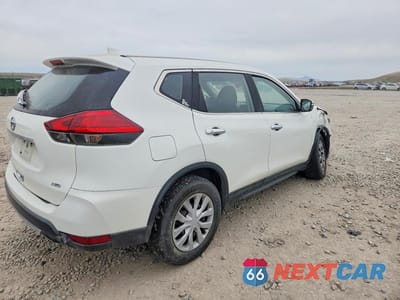 Trzecie zdjęcie samochodu z tyłu: 2017 NISSAN ROGUE S VIN:KNMAT2MV7HP521622 - miniatura