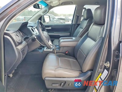 Zdjęcie 7 z 12 samochodu: 2016 TOYOTA TUNDRA SR5 VIN:5TFRM5F10GX106717 - miniatura