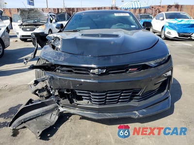 Piąte zdjęcie samochodu w środku: 2024 CHEVROLET CAMARO SS VIN:1G1FH1R72R0121370 - miniatura