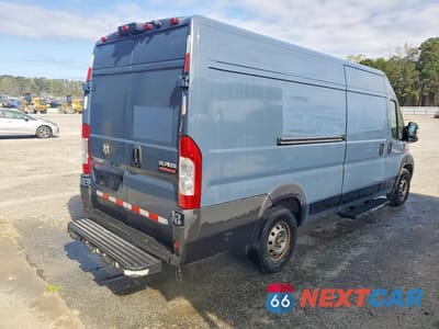 Trzecie zdjęcie samochodu z tyłu: 2021 RAM PROMASTER 3500 DELIVERY VAN VIN:3C6MRVJG7ME586359 - miniatura