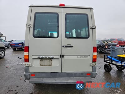 Zdjęcie 6 z 13 samochodu: 2005 DODGE SPRINTER 2500 DELIVERY VAN VIN:WD0PD644055803606 - miniatura