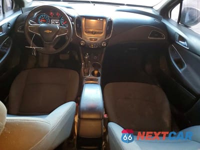 Zdjęcie 8 z 12 samochodu: 2016 CHEVROLET CRUZE LT VIN:1G1BE5SM7G7241264 - miniatura
