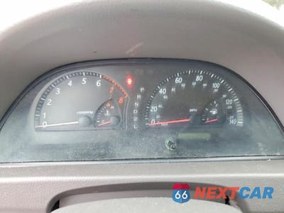 Zdjęcie 9 z 13 samochodu: 2002 TOYOTA CAMRY LE VIN:JTDBE32K420119764 - miniatura