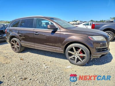 Czwarte zdjęcie samochodu z boku: 2011 AUDI Q7 PRESTIGE VIN:WA1VMAFE1BD001733 - miniatura