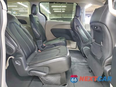 Zdjęcie 11 z 13 samochodu: 2024 CHRYSLER PACIFICA TOURING L VIN:2C4RC1BG3RR134082 - miniatura