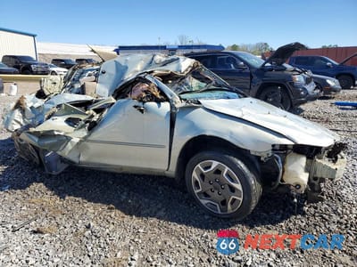 Czwarte zdjęcie samochodu z boku: 2005 MAZDA 6 I VIN:1YVHP80C655M50103 - miniatura