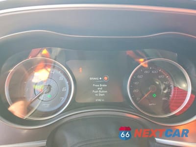 Zdjęcie 9 z 12 samochodu: 2021 DODGE CHARGER SCAT PACK VIN:2C3CDXGJ7MH594620 - miniatura