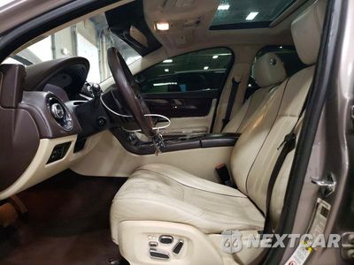 Zdjęcie 7 z 11 samochodu: 2011 JAGUAR XJL VIN:SAJWA2GB4BLV06749 - miniatura