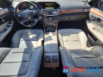 Zdjęcie 8 z 11 samochodu: 2011 MERCEDES-BENZ E 350 VIN:WDDHF5GBXBA459478 - miniatura