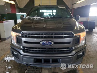 Piąte zdjęcie samochodu w środku: 2019 FORD F150 SUPERCREW VIN:1FTEW1EPXKFC06667 - miniatura