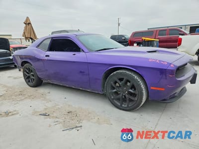 Czwarte zdjęcie samochodu z boku: 2023 DODGE CHALLENGER SXT VIN:2C3CDZAG0PH652774 - miniatura