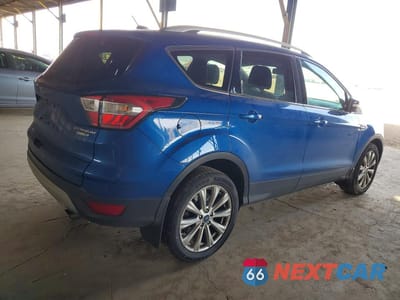 Trzecie zdjęcie samochodu z tyłu: 2017 FORD ESCAPE TITANIUM VIN:1FMCU9JD2HUD59230 - miniatura