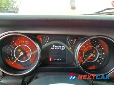 Zdjęcie 9 z 13 samochodu: 2020 JEEP GLADIATOR SPORT VIN:1C6HJTAG2LL160338 - miniatura