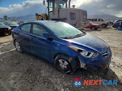 Czwarte zdjęcie samochodu z boku: 2016 HYUNDAI ELANTRA SE VIN:5NPDH4AE2GH761914 - miniatura