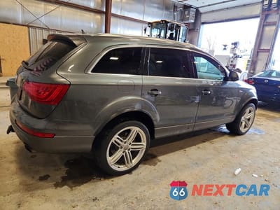 Trzecie zdjęcie samochodu z tyłu: 2013 AUDI Q7 PRESTIGE VIN:WA1DGAFE7DD012600 - miniatura