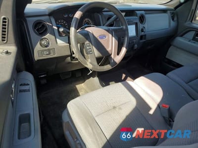 Zdjęcie 8 z 12 samochodu: 2013 FORD F150 VIN:1FTMF1CM3DKF33930 - miniatura