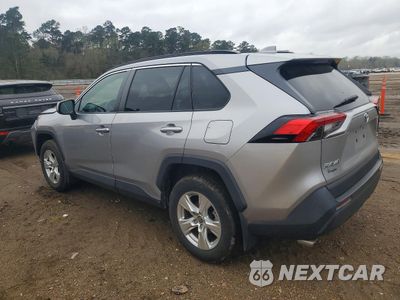 Drugie zdjęcie samochodu z przodu: 2021 TOYOTA RAV4 XLE VIN:2T3W1RFV2MC168465 - miniatura