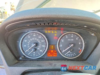 Zdjęcie 9 z 11 samochodu: 2011 BMW X5 XDRIVE35I VIN:5UXZV4C56BL742183 - miniatura