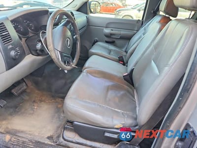 Zdjęcie 7 z 12 samochodu: 2008 CHEVROLET SILVERADO C1500 VIN:2GCEC19CX81290425 - miniatura