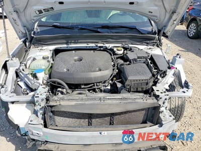 Zdjęcie 12 z 13 samochodu: 2020 VOLVO XC40 T5 MOMENTUM VIN:YV4162UK9L2246402 - miniatura