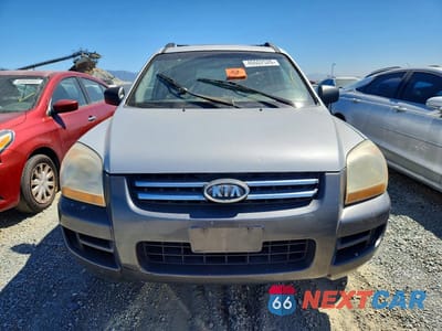 Piąte zdjęcie samochodu w środku: 2008 KIA SPORTAGE LX VIN:KNDJF724187539497 - miniatura