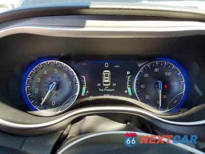 Zdjęcie 9 z 13 samochodu: 2025 CHRYSLER PACIFICA SELECT VIN:2C4RC1BG5SR612461 - miniatura