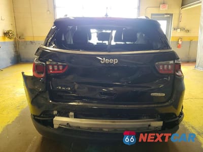 Zdjęcie 6 z 12 samochodu: 2025 JEEP COMPASS LATITUDE VIN:3C4NJDBN1ST574647 - miniatura