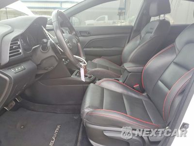 Zdjęcie 7 z 12 samochodu: 2019 HYUNDAI ELANTRA SPORT VIN:KMHD04LB9KU886994 - miniatura