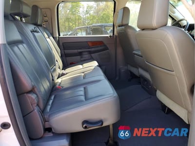 Zdjęcie 10 z 12 samochodu: 2006 DODGE RAM 2500 LARAMIE VIN:3D7KS29C16G228000 - miniatura