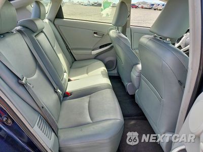 Zdjęcie 10 z 12 samochodu: 2015 TOYOTA PRIUS FOUR VIN:JTDKN3DU2F0438343 - miniatura