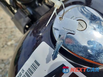 Zdjęcie 8 z 9 samochodu: 1994 KAWASAKI EN500 VIN:JKAENVA11RA065078 - miniatura