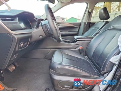 Zdjęcie 7 z 13 samochodu: 2022 JEEP GRAND CHEROKEE L LIMITED VIN:1C4RJKBG2N8579091 - miniatura
