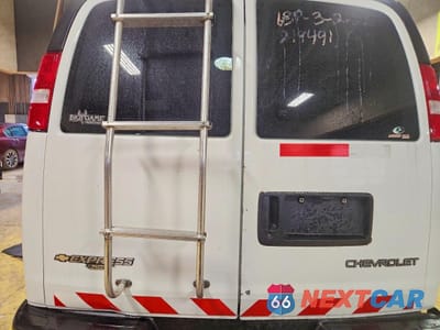 Zdjęcie 10 z 14 samochodu: 2003 CHEVROLET EXPRESS 1500 UTILITY / SERVICE VAN VIN:1GCFG15X931219491 - miniatura