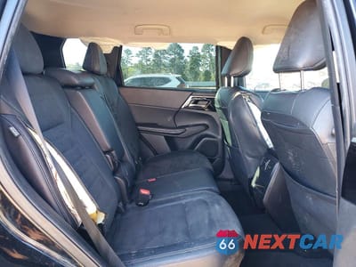 Zdjęcie 11 z 13 samochodu: 2022 MITSUBISHI OUTLANDER SE VIN:JA4J3UA85NZ028123 - miniatura