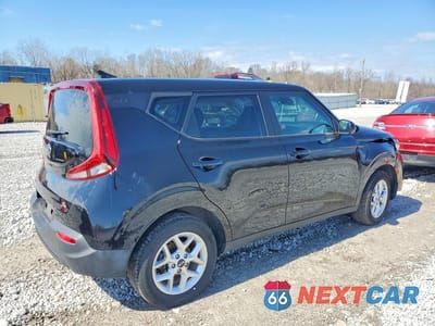 Trzecie zdjęcie samochodu z tyłu: 2021 KIA SOUL S VIN:KNDJ23AU2M7783451 - miniatura