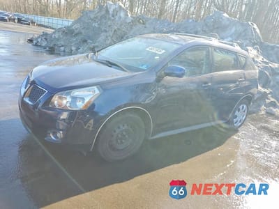 2009 PONTIAC VIBE 5Y2SM67029Z409096 - główne zdjęcie licytacji z USA - miniatura