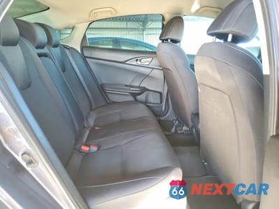Zdjęcie 10 z 13 samochodu: 2019 HONDA INSIGHT EX VIN:19XZE4F54KE016327 - miniatura