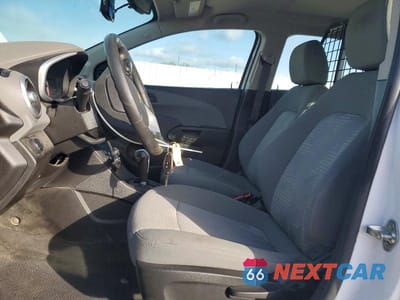 Zdjęcie 7 z 12 samochodu: 2020 CHEV SONIC VIN:1G1JG6SB7L4138920 - miniatura