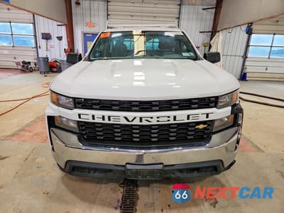 Piąte zdjęcie samochodu w środku: 2019 CHEVROLET SILVERADO C1500 VIN:3GCNWAEF1KG281974 - miniatura