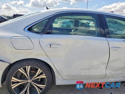 Zdjęcie 10 z 11 samochodu: 2020 VOLKSWAGEN PASSAT SEL VIN:1VWCA7A34LC002474 - miniatura