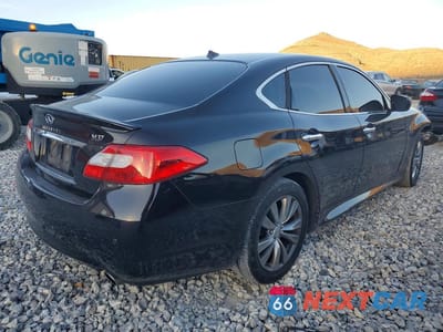 Trzecie zdjęcie samochodu z tyłu: 2013 INFINITI M37 BASE VIN:JN1BY1AP3DM513263 - miniatura