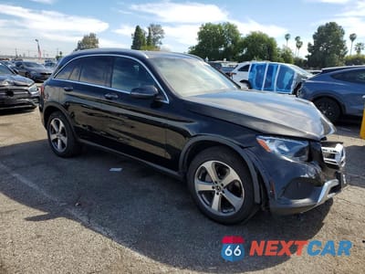 Czwarte zdjęcie samochodu z boku: 2019 MERCEDES-BENZ GLC 300 VIN:WDC0G4JB5KV132058 - miniatura