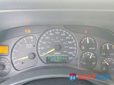 Zdjęcie 9 z 12 samochodu: 2001 CHEVROLET SILVERADO K2500 HEAVY DUTY VIN:1GCHK29101E230758 - miniatura