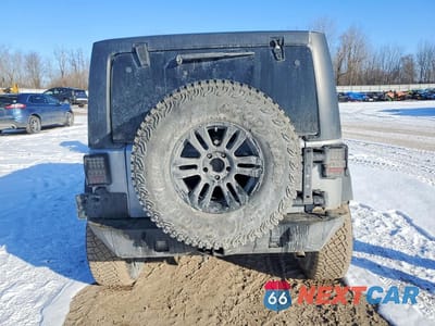 Zdjęcie 6 z 12 samochodu: 2015 JEEP WRANGLER UNLIMITED SPORT VIN:1C4BJWDG3FL505246 - miniatura