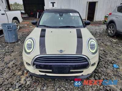 Piąte zdjęcie samochodu w środku: 2020 MINI COOPER VIN:WMWXR3C06L2M20269 - miniatura