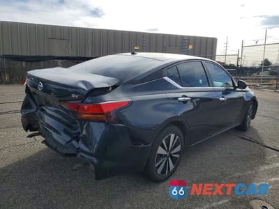 Trzecie zdjęcie samochodu z tyłu: 2022 NISSAN ALTIMA 2.5 SV VIN:1N4BL4DV2NN338822 - miniatura