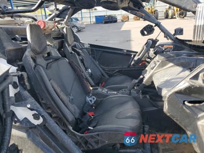 Piąte zdjęcie samochodu w środku: 2023 CAN-AM MAVERICK X3 DS TURBO RR VIN:3JBVGAV27PE000163 - miniatura